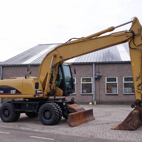 Pelle sur pneus Caterpillar M318C 2005 – 19,7T – Occasion – Image 2