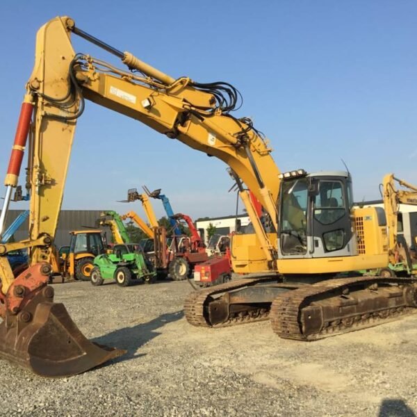 Pelle sur chenilles Komatsu PC228USL 2007 – 12 213 heures – Image 3