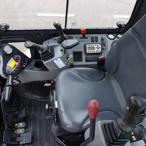Mini-pelle Bobcat E26 EM (2015) – 2,56T – occasion – Image 3