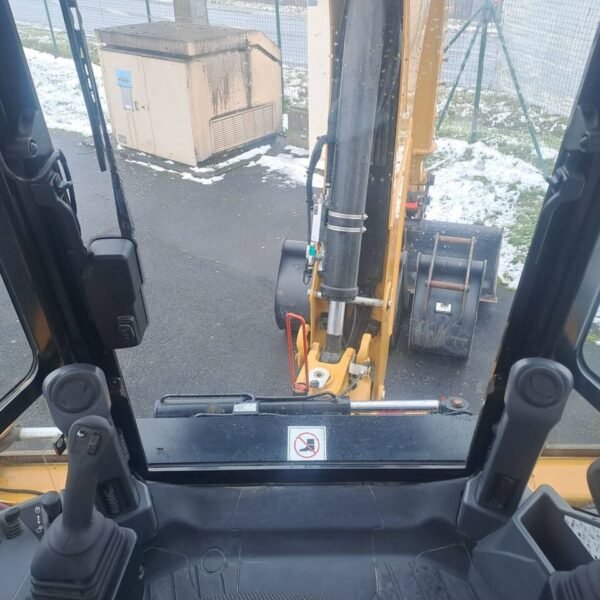 Tractopelle CAT 432 – Image 2
