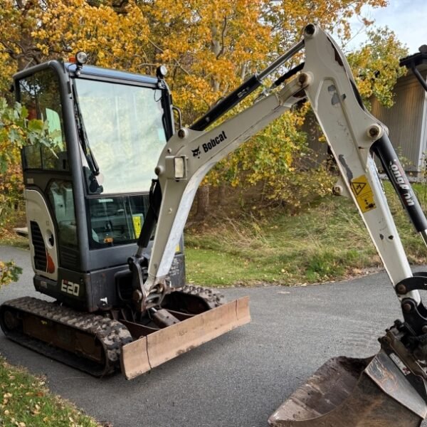Mini-pelle Bobcat E20 (2016) – 1,95T – occasion