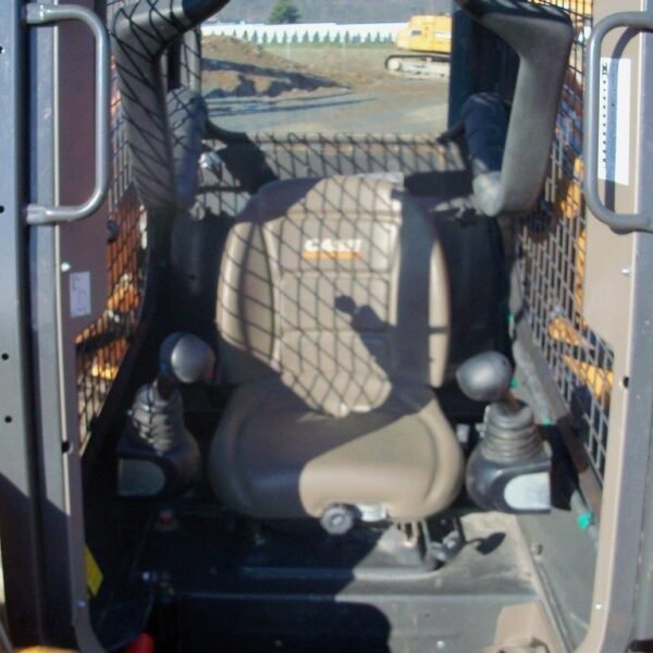 Chargeuse compacte Case SR200 – 2011 – Image 3