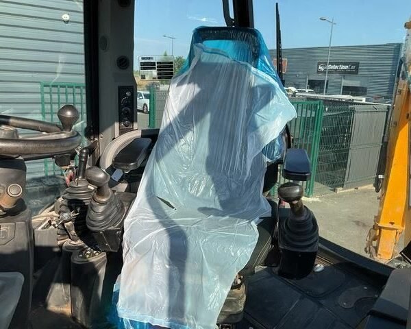 Tractopelle JCB 3CX 14H5WA – Image 28