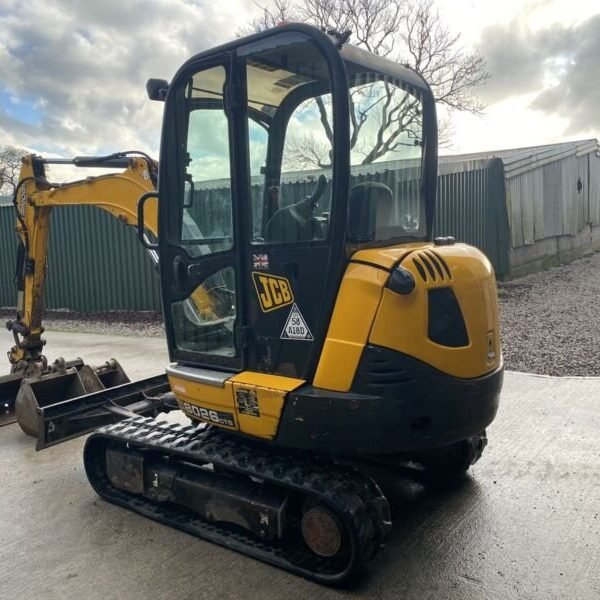 JCB 8026 CTS (2014) – Mini Pelle 2,6T – Cabine Climatisée – 3 265 h – Image 3