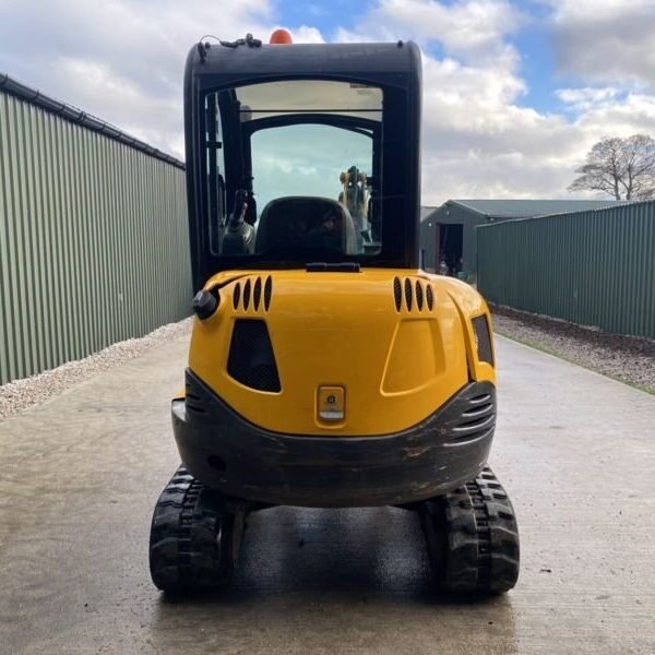 JCB 8026 CTS (2014) – Mini Pelle 2,6T – Cabine Climatisée – 3 265 h – Image 7