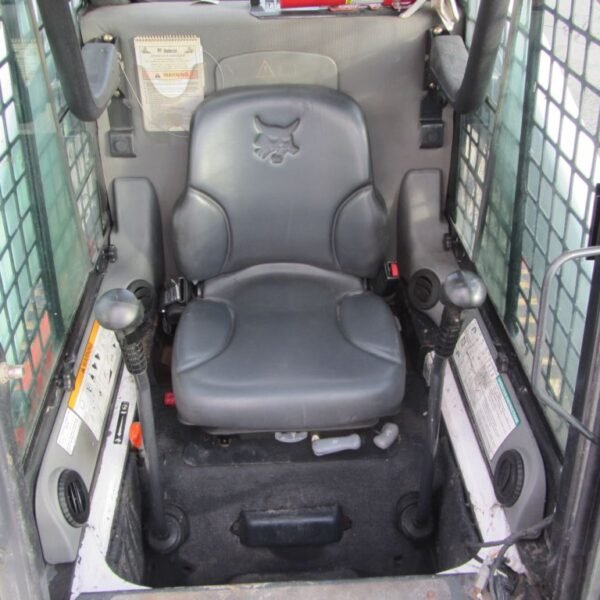 Chargeuse compacte Bobcat S250 – 2010 – Image 3