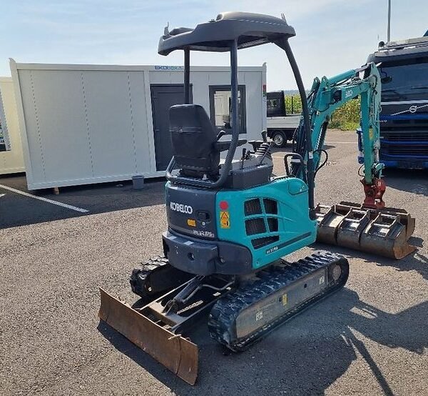 Kobelco SK17 SR-3 (2018) – Mini Pelle 1,7T – 800 h – Compacte – Image 12