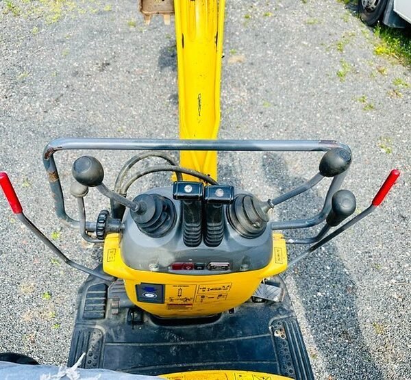 Komatsu PC 09-1 (2008) – Mini Pelle 0,8T – 1500 h – Ultra-Compacte – Image 5