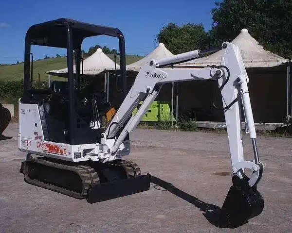 Bobcat E35 (2014) – Mini Pelle 3,5 Tonnes – 678 Heures