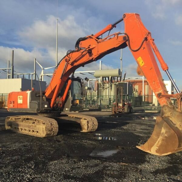 Pelle sur chenilles Hitachi ZX210LC-3 2007 – 8716 heures