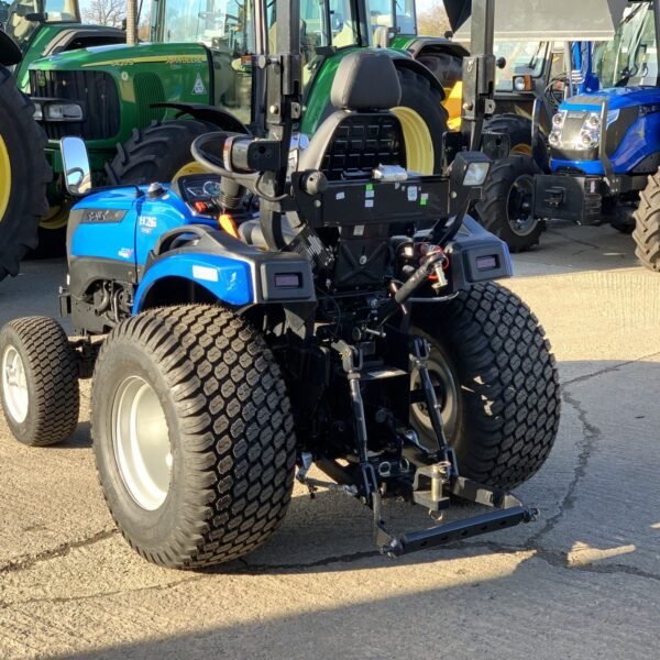 Tracteur compact SOLIS 26 HST – Image 11