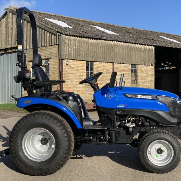 Tracteur compact SOLIS 26 HST – Image 3