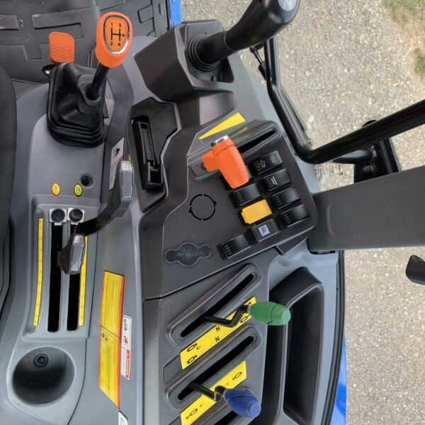 Solis S50, 4 roues motrices, inverseur XL, avec chargeur – Image 13