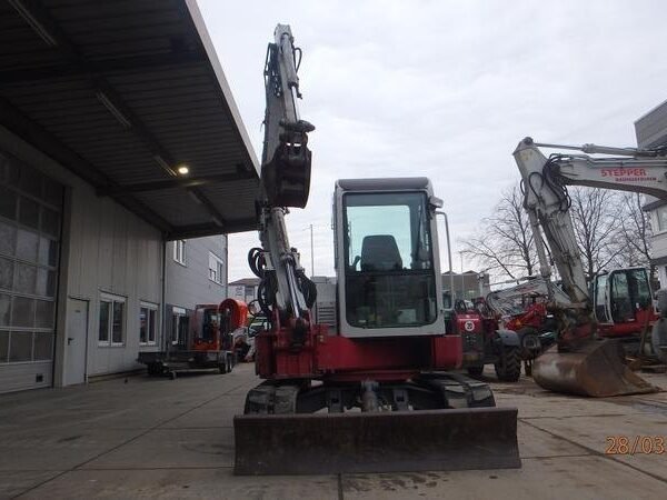 Takeuchi d’occasion 153 FR (2008) – Mini Pelle 5,6T – 5225 h – 3 Godets – Image 13