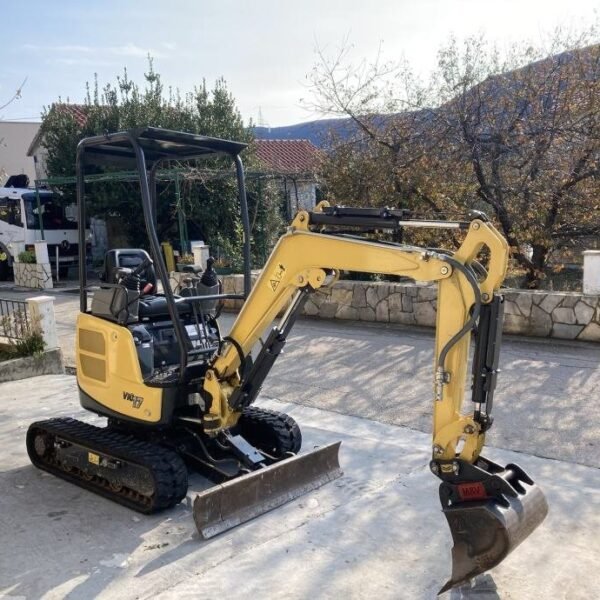 Mini Pelle d’occasion Volvo EC27C (2015) – 3095h – Cabine Climatisée – Image 4