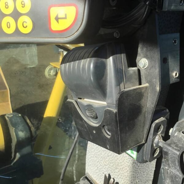 Chargeuse sur pneus Komatsu WA480 2011 – Image 4