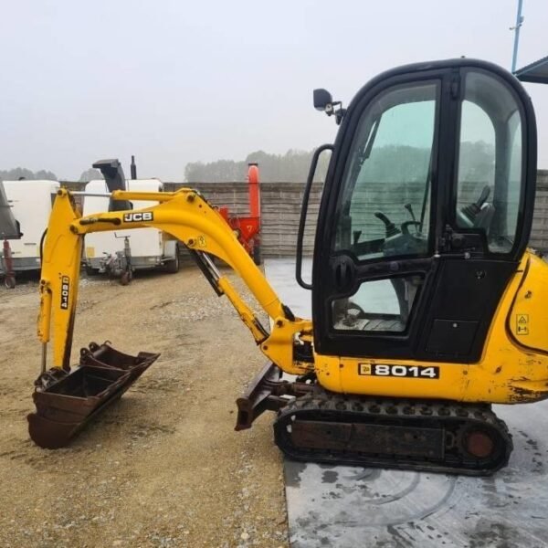 JCB 8014 (2007) – Mini Pelle 1,4T – 2 704 h – Compacte et Entièrement Révisée – Image 6