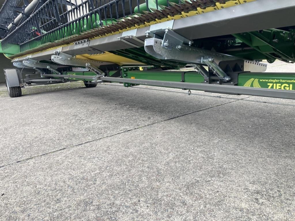Chariot porte-coupe Power Carrier 4WT pour John Deere RD35F – 40 km/h