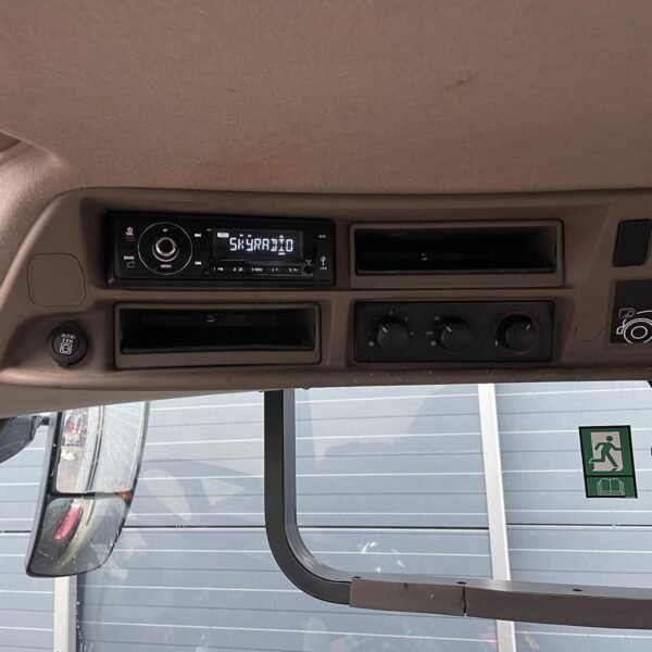 Tracteur Case IH Maxxum 125 CVX avec chargeur frontal – 2018 – 144 ch – Image 6