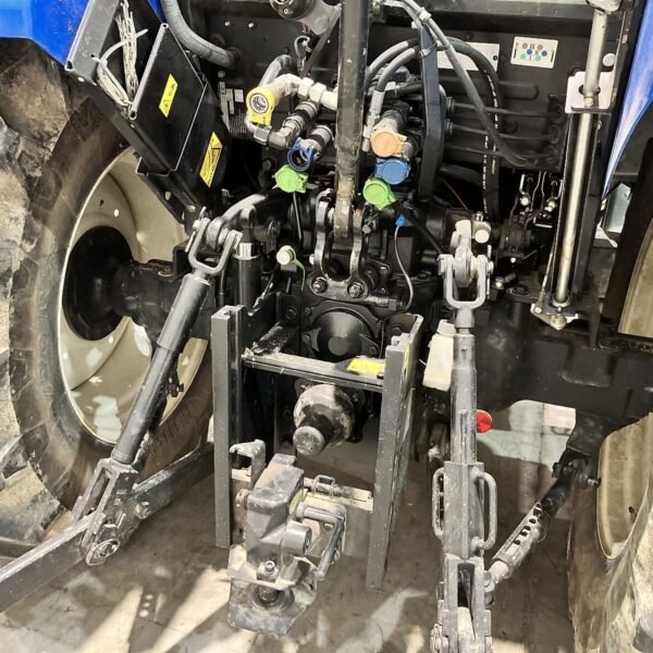 Tracteur New Holland T4.75 – 2015 – 77 ch – Image 10