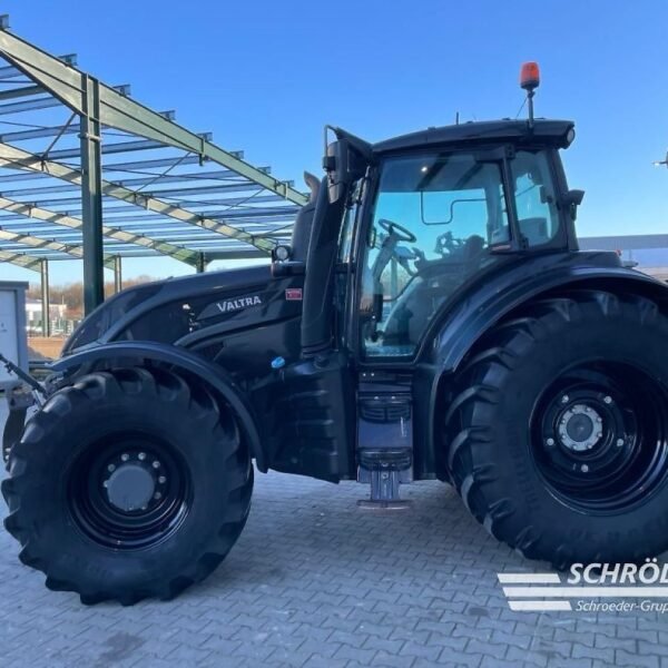 Tracteur Valtra T214 Direct SmartTouch RTK – 2018 – 231 ch – Image 9