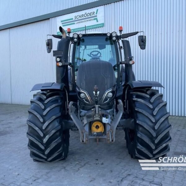 Tracteur Valtra T214 Direct SmartTouch RTK – 2018 – 231 ch – Image 11