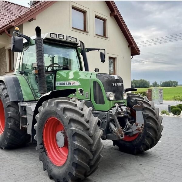 Tracteur Fendt 820 Vario TMS Com3 – 2007