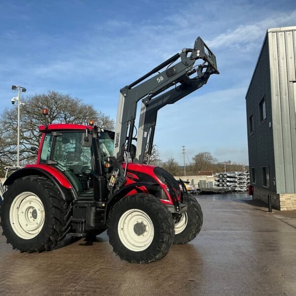 Tracteur Valtra N114 HiTech – 2017 – Image 16